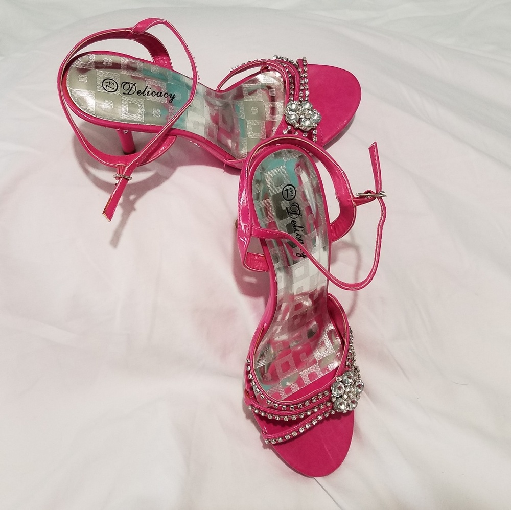 Sandal